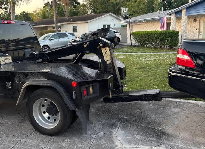 A Cash for Junk Cars in Pompano Beach ready for towing